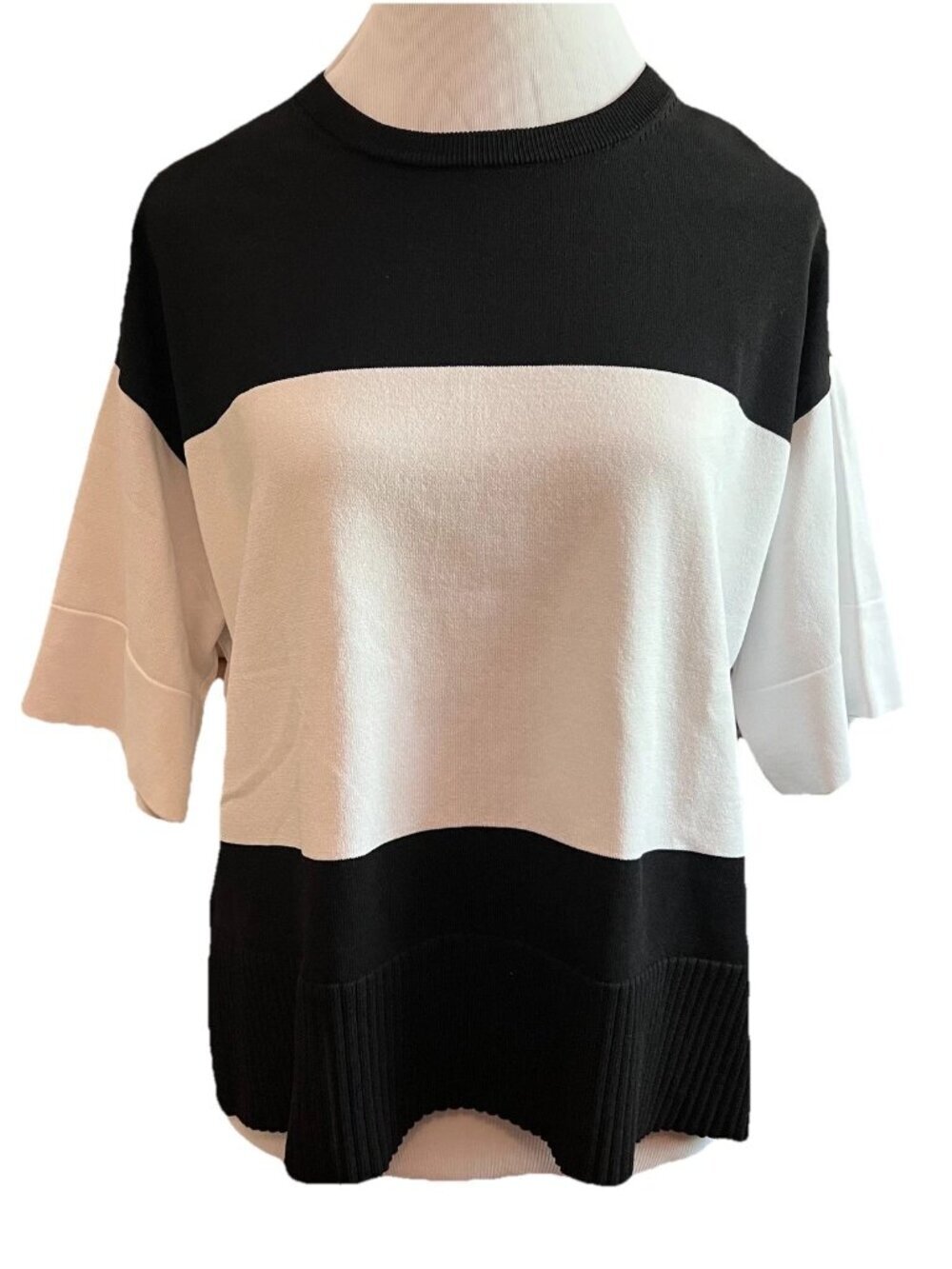 NWT DKNY Women's Colorblock Black & White Oversized High-Low Sweater - Small